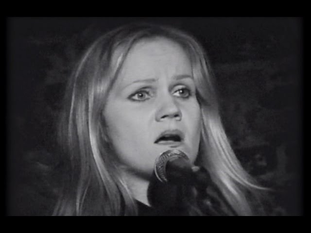 Постер Cassidy Eva - Somewhere Over The Rainbow