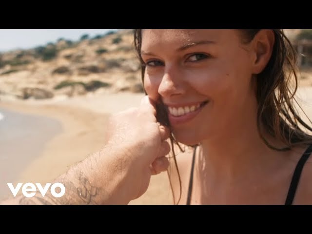 Постер Mike Perry feat Shy Martin - The Ocean