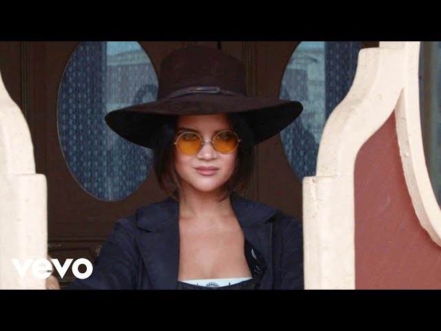 Постер Maren Morris - Rich