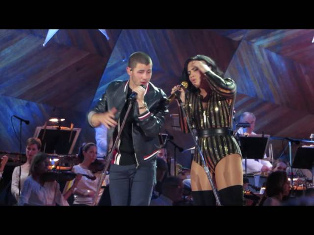 Постер Nick Jonas - Close