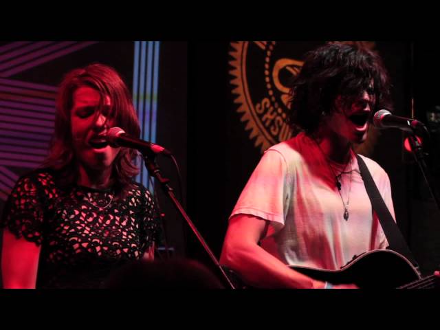 Постер Grouplove - Lovely Cup