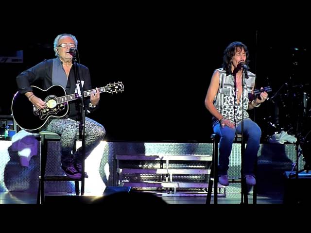 Постер Foreigner - Girl On The Moon