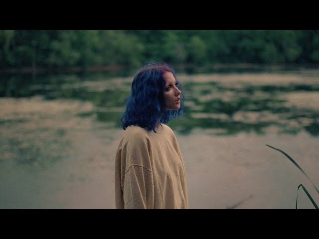 Постер Chloe Moriondo - I Want To Be With You