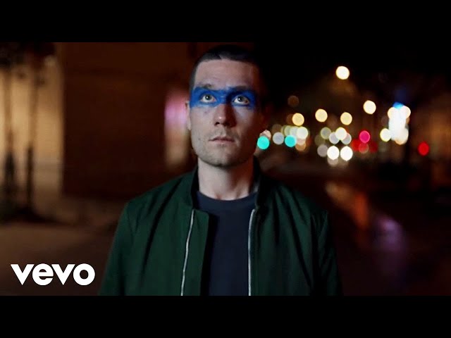 Постер Bastille - Quarter Past Midnight