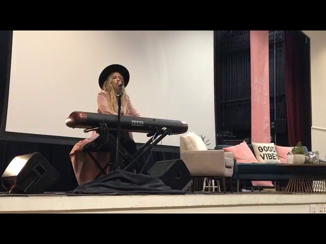 Постер Rachel Platten - Grace