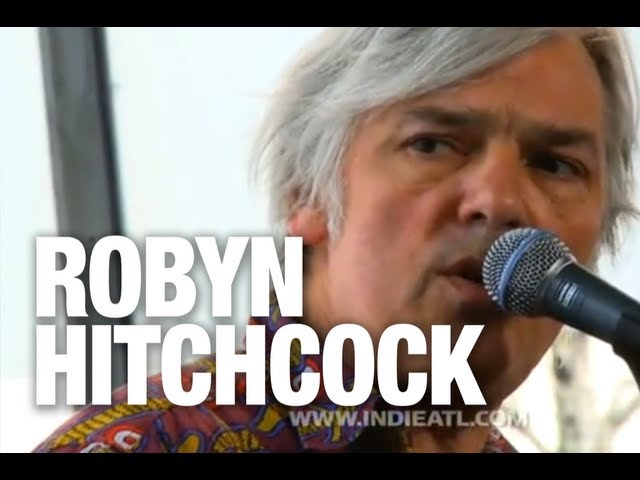 Постер Hitchcock Robyn - She Doesnt Exist