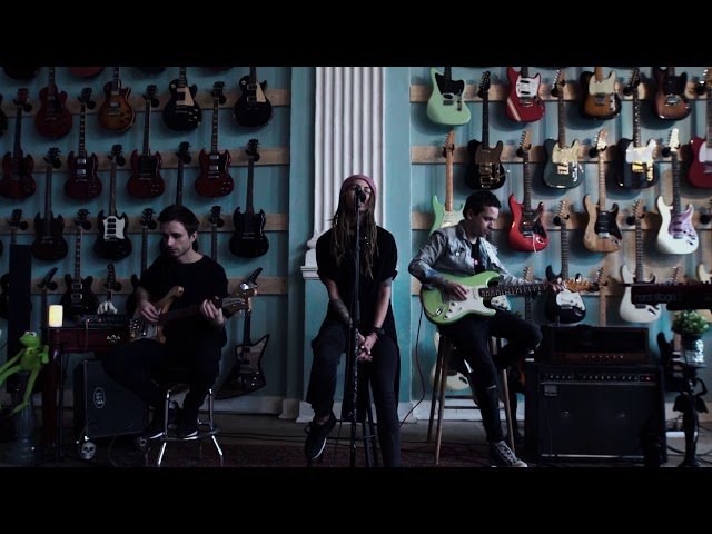 Постер Alai Oli - So Bad