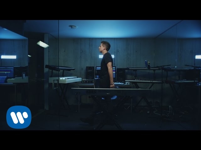Постер Charlie Puth - Attention