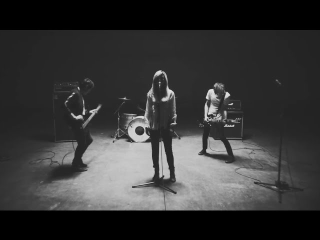 Постер Beautiful Bodies - Capture & Release